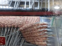 -烤肉小伙烤肉店