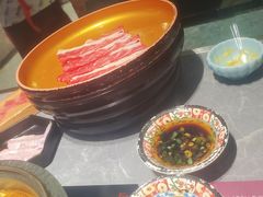 -一绪に寿喜烧(虹悦城店)