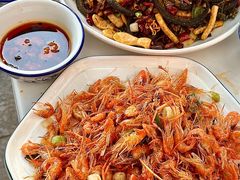 -丹水桥地锅鱼·翘嘴鲌·地方特色全鱼宴(丹江口大坝店)