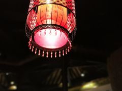 -沪小二炭火蛙锅(淮海中路美食不夜城店)