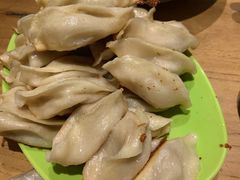-锅贴王小吃(南大街店)