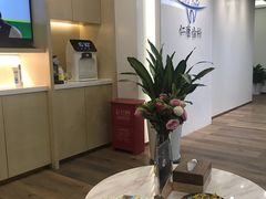 -Dr.Z dental仁康种植矫正中心