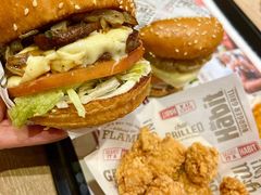 -The Habit Burger Grill 哈比特汉堡(爱琴海店)