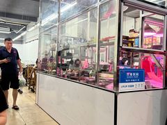 -周良天山牛杂城(天山路总店)