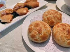 酥皮叉烧包-御宝轩(益丰·外滩源店)