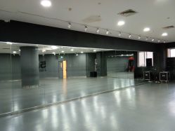 -5KM舞蹈街舞工作室