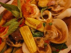 -Phensiri Thai Restaurant