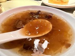 -蝴蝶里·粤菜·点心(滨江龙湖店)