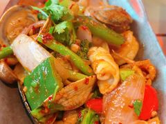 -大头虾越式风味餐厅(光明广场店)