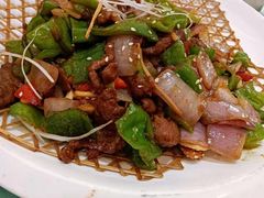 杭椒炒牛柳-艳阳天酒店(五里新村店)