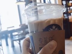 燕麦拿铁-星巴克(天津有巢公馆店)