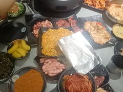-啊美丽炭火烤肉(滑翔一店)