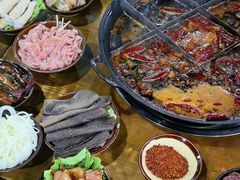 -正南齊北重庆老火锅(光华村直营店)