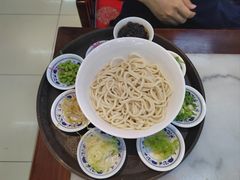 肉丁小碗干炸炸酱面-海碗居(牡丹园店)