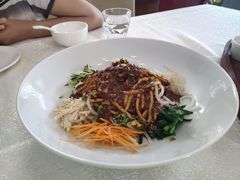 大理鸡丝凉米线-云腾食府·云南菜