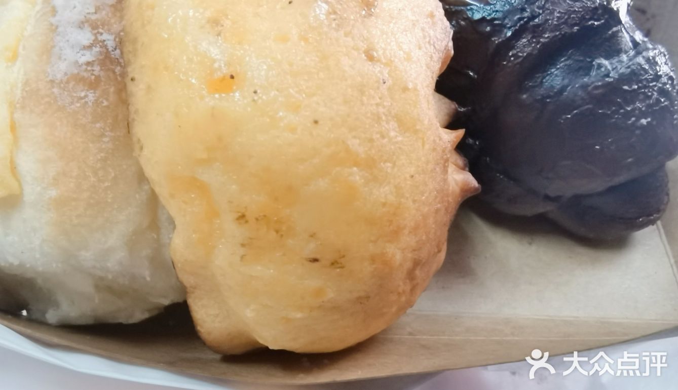 我爱了！有机会去店里体验一下！传说中巨好吃的吐司！