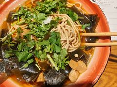 -楚东君•襄阳牛肉面牛杂煲(陆家嘴正大店)