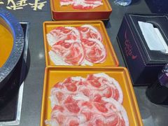 -牛武士寿喜烧·和牛火锅自助(全球首店)