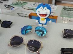 -视野联行眼镜·蔡司授权店(长白万象汇店)