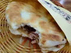 老潼关牛肉肉夹馍-秦韵轩·西安小馆(贻成福地广场店)