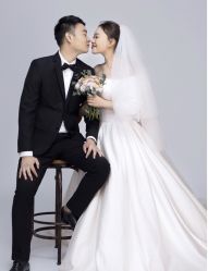 -纪梵希婚纱摄影(青岛店)