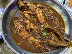 红烧杂鱼-宜城私房菜.臭鳜鱼(九华新街店)