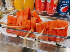 -逸山伍自转小火锅(纺织品店)