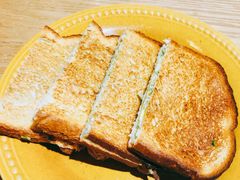 咖椰吐司-HELLO 27 意面·沙拉·帕尼尼