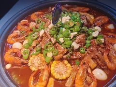 -徐记小怪兽肉蟹煲店(哈西万达金街店)