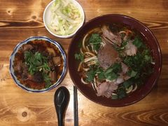 -遵义虾子卢四羊肉粉(大沽路店)