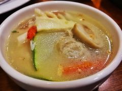 青木瓜粉丝肉丸汤-荷花泰菜(东方新天地店)
