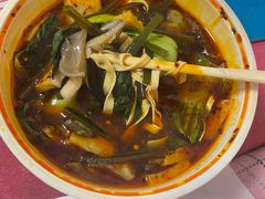 -天瑞福云南过桥米线(十里河店)