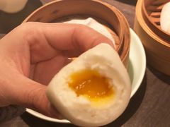 黄金流沙包-万丽轩·粤菜(王府井金茂万丽酒店)
