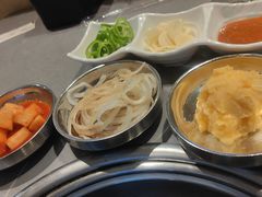 -艺林烤肉城(光明店)