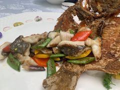 -箱美术馆私房菜(水晶郦城店)