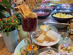 -松山湖凯悦酒店·Café自助餐厅·周末火舞秀表演