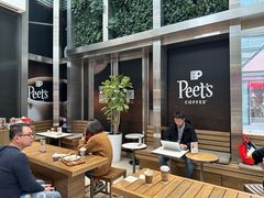 -Peet's 皮爷咖啡(陆家嘴中心店)