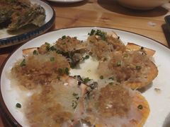 蒜蓉粉丝蒸扇贝-琼大师东方烤乳猪(亚特兰蒂斯店)