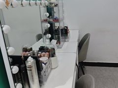 -拍刻风照相馆(花都融创店)