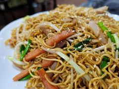 -大富蚝乌东哥饭店·石锅鱼杂·柠檬鸭(革新路店)