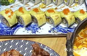 Cheese Mango Shrimp Roll