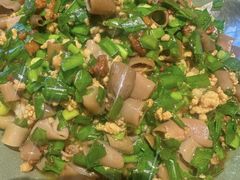 -吕氏焗小鲜•海鲜青岛菜(总店)