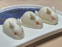 椰汁玉兔糕-侨美食家·粤菜(体育西路店)