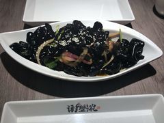 芥末木耳-谢蟹浓·肉蟹煲(新奥店)