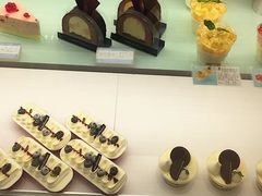 -好利来(万卉路店)