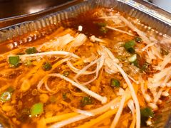 -东口码头·烧鸽子·鱼头泡饼·地方菜(金鹰悦城店)