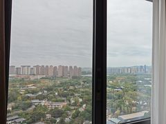 -奢月酒店(成都华西二院锦江院区三圣花乡地铁站店)