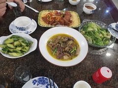 -洛东土菜馆(建国北路店)