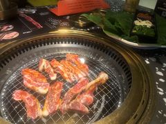 -黑牛の場烤肉(摩天活力城店)