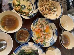 -Cuc Gach Quan Restaurant